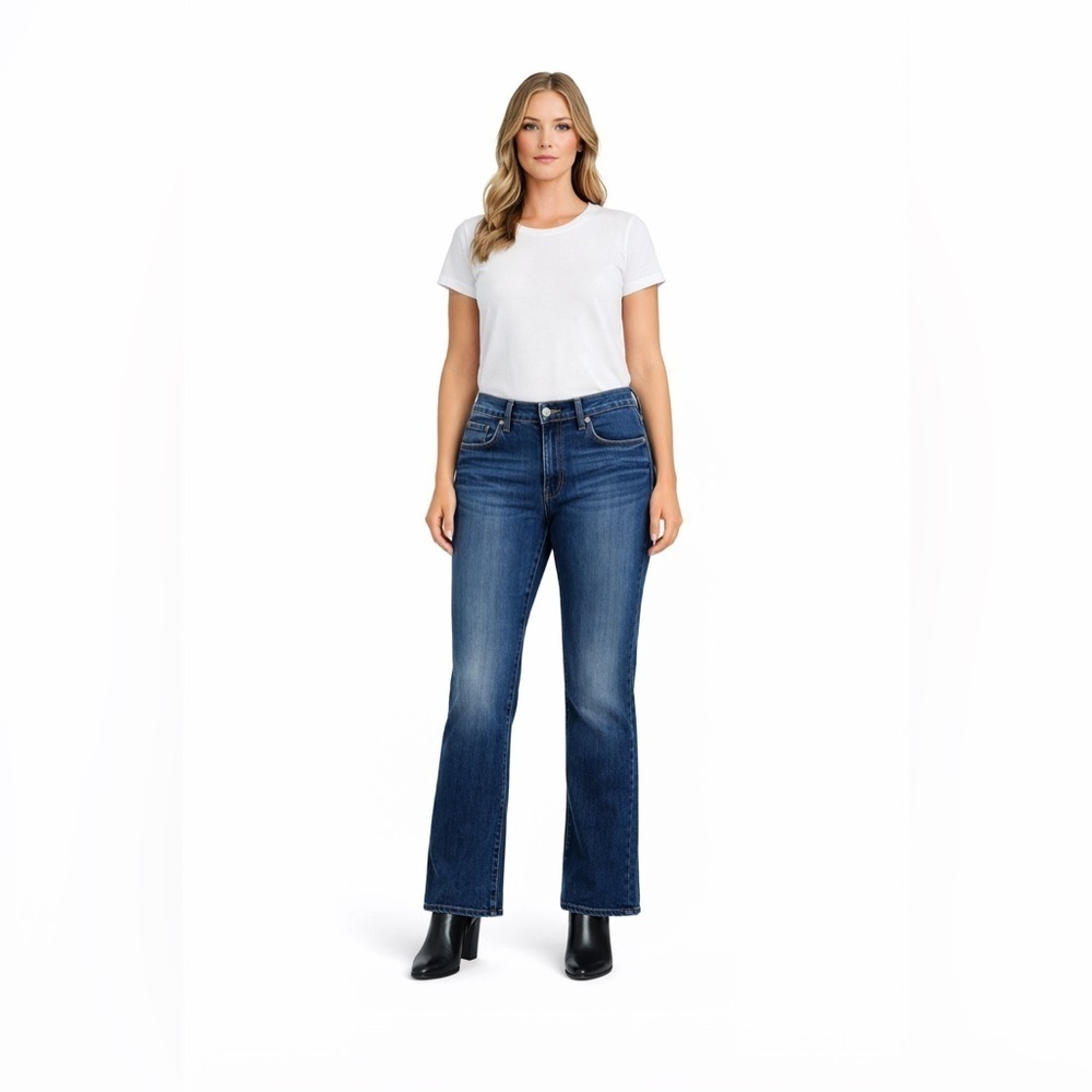Levi’s 515 Bootcut Jeans Women’s 8M Medium Wash Blue Denim Classic Fit